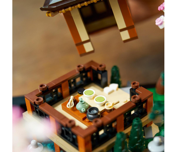 LEGO Icons 10315 Zaciszny ogród - 1159420 - zdjęcie 9